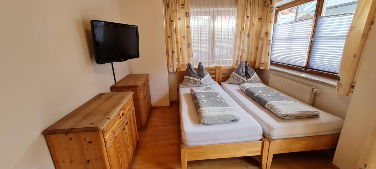 Appartement Gugganig Flattach Habitación foto